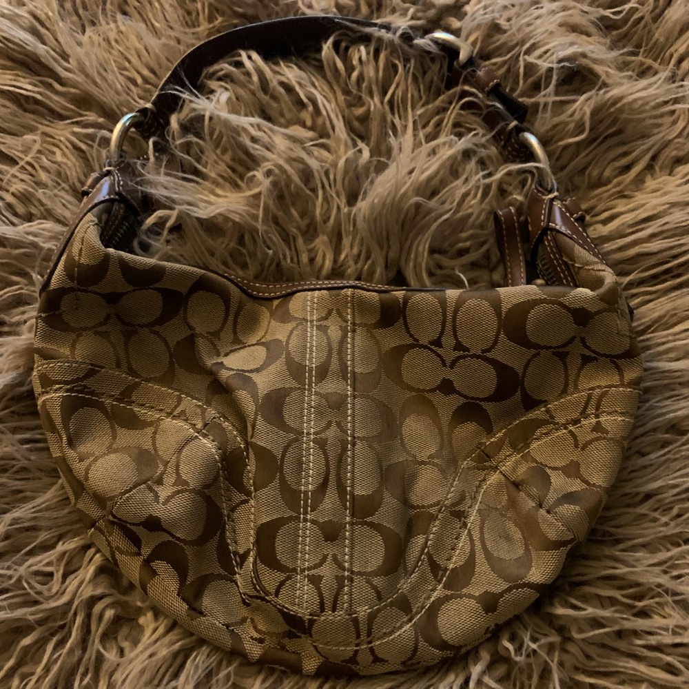 Coach shoulder bag